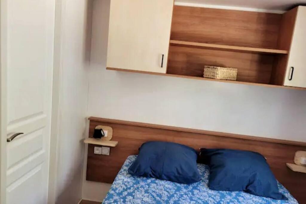 Mobil Home De Patricia Et Franck A Сижан Экстерьер фото